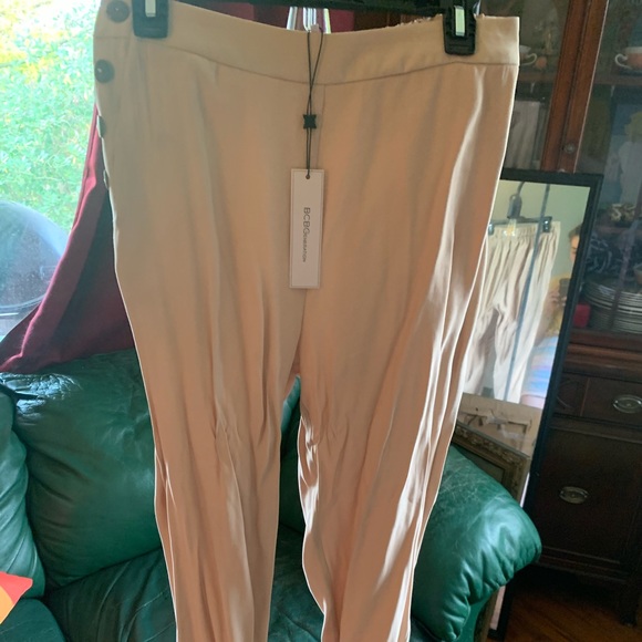 BCBG linen pants in size small NWT. - Picture 5 of 12